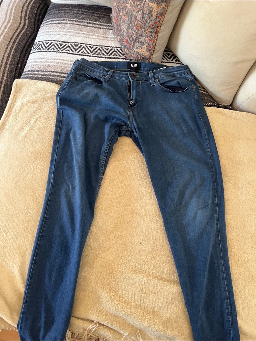 PAIGE Skinny Jeans in Dark Indigo Blue